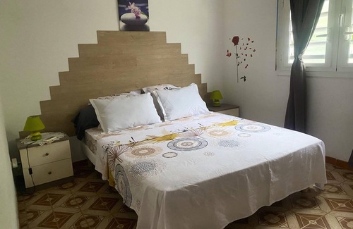 Trois-Rivieres House | Homerez - House 1 km away from the beach for 7 ppl. with terrace at Sainte-Luce