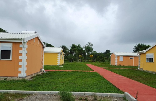 Macouria House | Homerez - House 15 km from the beach for 2 pers. with garden in Macouria