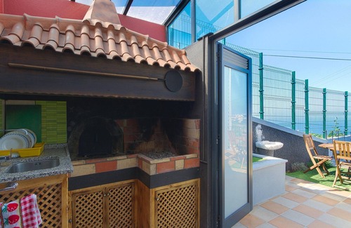 Canhas House | Homerez - House 5 km away from the beach for 4 ppl. with terrace at Ponta do Sol