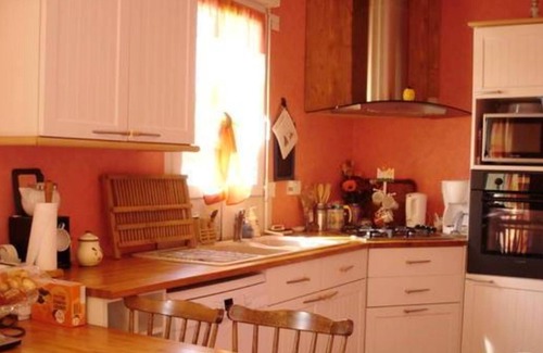 La Gouesniere House | Homerez - House 6 km away from the beach for 6 ppl. with garden at La Gouesnière