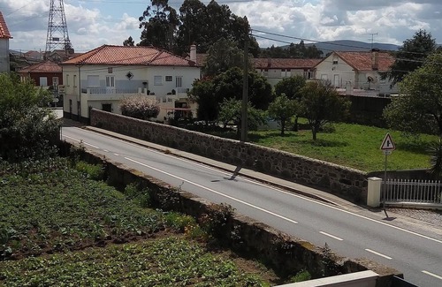Cardielos House | Homerez - House Alvarães w/Pool