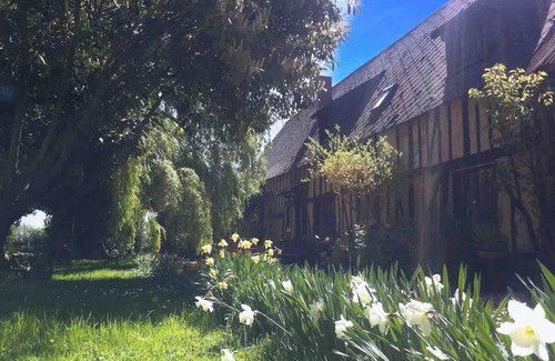 Dame-Marie House | Homerez - House Dame-Marie with Garden