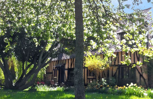 Dame-Marie House | Homerez - House Dame-Marie with Garden