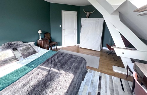 La Tagniere House | Homerez - House for 10 ppl. with swimming-pool and terrace at La Tagnière