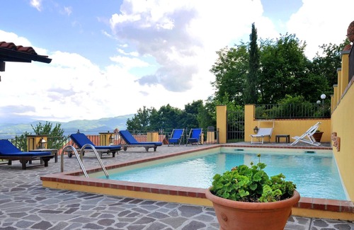 Gattaia House | Homerez - House for 4 ppl. with shared pool, garden and terrace at Gattaia