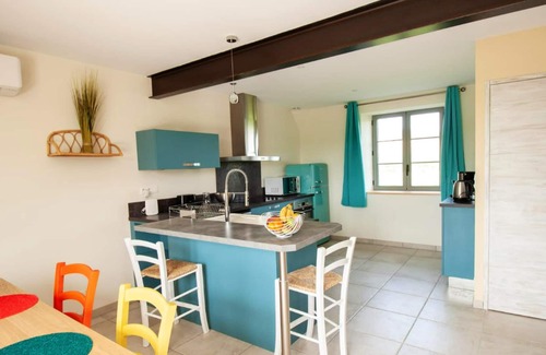 Eymet House | Homerez - House for 6 ppl. with shared pool, garden and terrace at Eymet