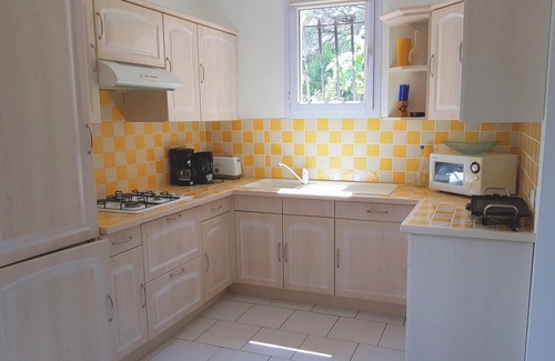 Alata House | Homerez - House in Alata with sea view