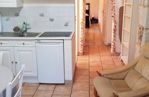 Bussac-Foret House | Homerez - House in Bussac-Forêt