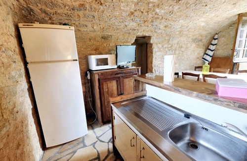 Tour-de-Faure House | Homerez - House in Tour-de-Faure