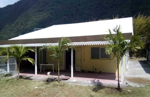 Saint-Joseph House | Homerez - House in Saint-Joseph