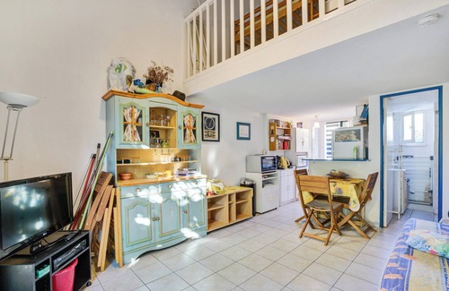 Valras-Plage House | Homerez - House in Valras-Plage