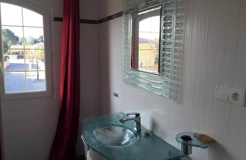 Villetelle House | Homerez - House in Villetelle with pool