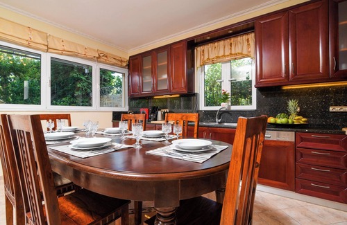 Kropia Villa | Homerez - Luxury Villa in Kitsi with Private Pool