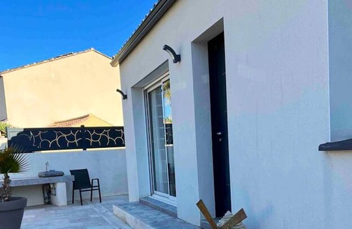 Nissan-lez-Enserune House | Homerez - Nice house for 8 ppl. with garden and terrace at Nissan-lez-Enserune