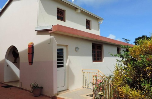 Le Robert Apartment | Homerez - Nice appartement 2 km away from the beach for 5 ppl. at Le Robert