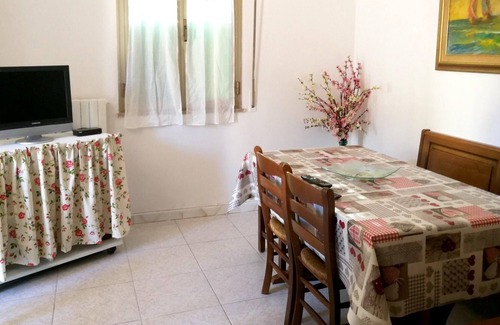 Piombino Apartment | Homerez - Nice appartement 15 km away from the beach for 5 ppl. at Piombino