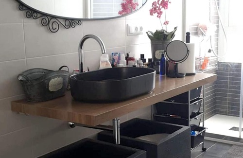 Nigran Apartment | Homerez - Nice appartement for 6 ppl. with sea view and terrace at Nigrán