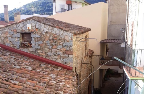 Loceri Apartment | Homerez - Nice appartement 10 km away from the beach for 4 ppl. at Loceri