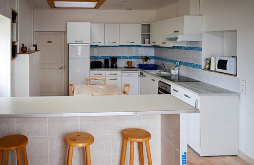 Channay-sur-Lathan House | Homerez - Nice house for 6 ppl. with garden and terrace at Channay-sur-Lathan