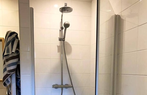 Clohars-Fouesnant House | Homerez - Nice house 3 km away from the beach for 2 ppl. at Clohars-Fouesnant