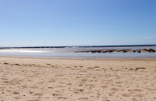 Montmartin-sur-Mer Apartment | Homerez - Nice appartement 2 km away from the beach for 4 ppl. with shared pool