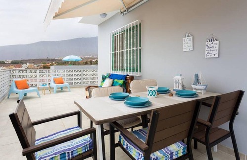 Arafo House | Homerez - Nice house 4 km away from the beach for 6 ppl. with sea view at Arafo