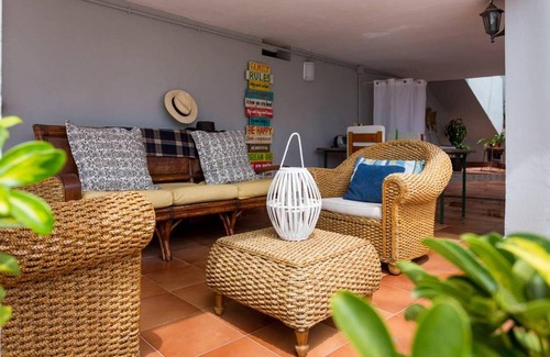 Arafo House | Homerez - Nice house 4 km away from the beach for 6 ppl. with sea view at Arafo