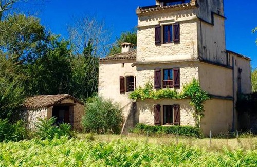 Penne House | Homerez - Nice house for 6 ppl. with shared pool at Penne