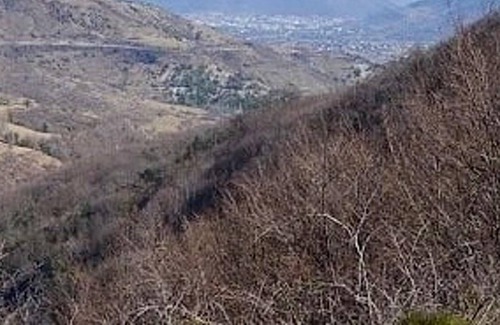 Gourdon House | Homerez - Nice house for 4 ppl. with shared pool and terrace at Saint-Priest