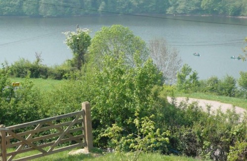 Marigny l'Eglise Ski Chalet | Homerez - Spacious chalet for 8 ppl. with terrace at Marigny-l'Église