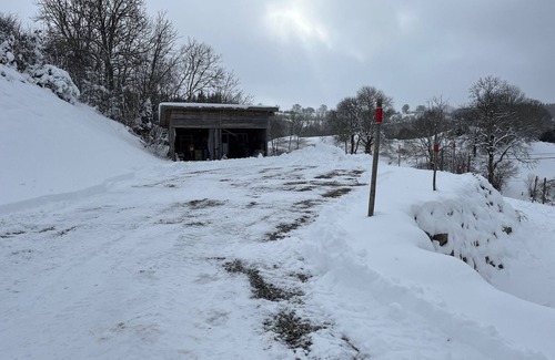 Chastreix House | Homerez - Spacious countryside house in Chastreix with fireplace