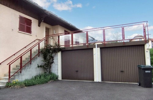 Peron House | Homerez - Spacious House in Péron - Terrace