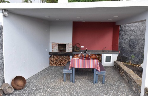 Faja da Ovelha Villa | Homerez - Spacious villa 4 km away from the beach for 6 ppl. with swimming-pool