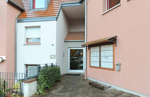 Ribeauville Apartment | Homerez - Studio Ribeauville, Mountain View