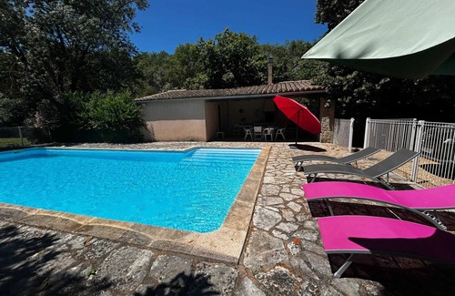 Berrias-et-Casteljau Villa | Homerez - Villa in Berrias-et-Casteljau