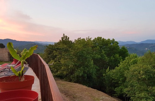 Prades Villa | Homerez - Villa for 2 ppl. with swimming-pool, sauna, jacuzzi and spa at Prades