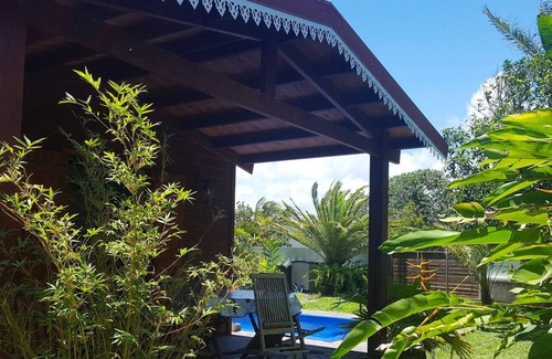 Saint-Andre Villa | Homerez - Villa for 4 ppl. with swimming-pool, garden and terrace at Saint-André