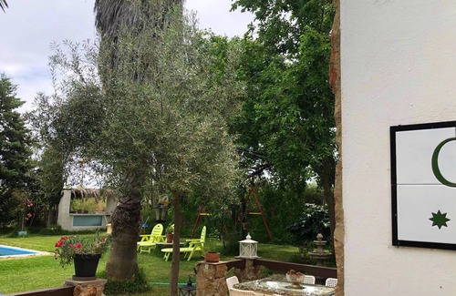 Merida Villa | Homerez - Villa for 5 ppl. with swimming-pool, garden and terrace at Merida