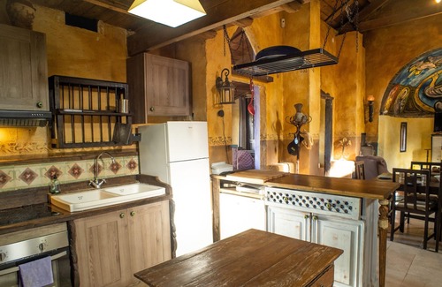 Algarinejo Villa | Homerez - Villa for 8 ppl. with swimming-pool, jacuzzi and terrace at Algarinejo