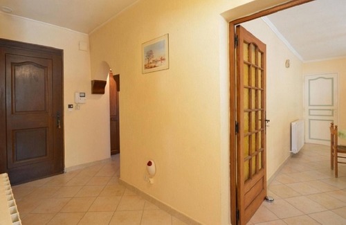 Saint-Didier Villa | Homerez - Villa for 6 ppl. with swimming-pool and garden at Saint-Didier