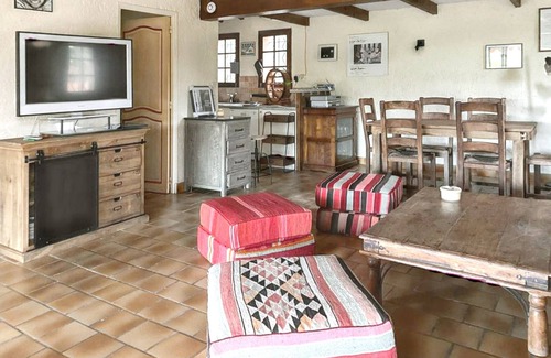 Entrecasteaux Villa | Homerez - Villa in Entrecasteaux