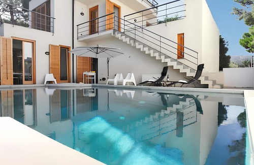 Torre Colonna-sperone Villa | Homerez - Villa in Altavilla Milicia