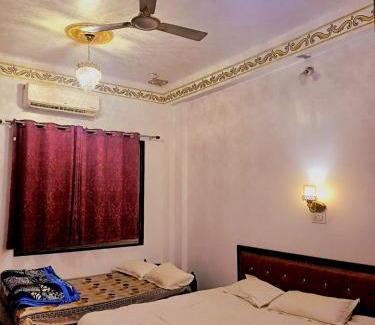 Chittorgarh Hotel | Homestay Chittor Inn