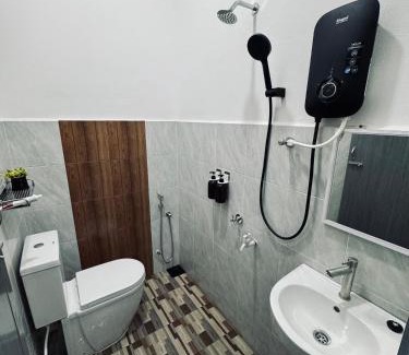 Kampung Tanjung Mas House | Homestay CikguMa 3 - Wi-Fi