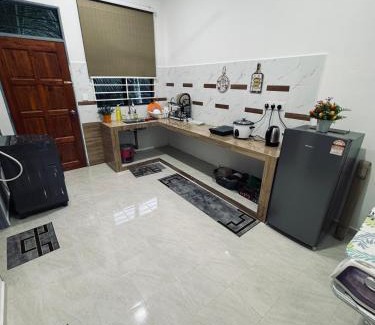 Kampung Tanjung Mas House | Homestay CikguMa 4 - Wi-Fi