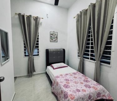 Kampung Tanjung Mas House | Homestay CikguMa 4 - Wi-Fi