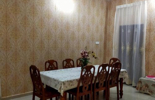 Kota Tinggi District House | Homestay Hajah Rosnah
