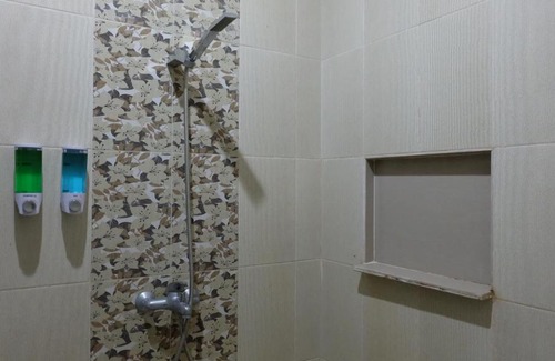 Sleman House | Homestay Jogja Kronggahan dekat UTY by Simply Homy