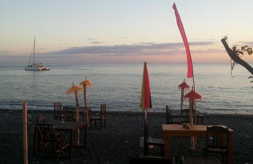 Purwakerti House | Homestay & Restaurant Segara Amed
