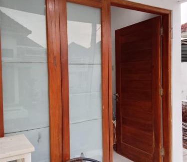 Ngemplak House | Homestay Tata